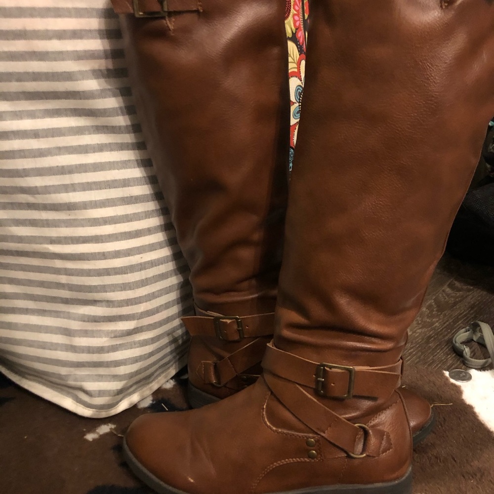 Leather knee boots